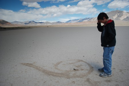 Death_Valley_Racetrack.jpg